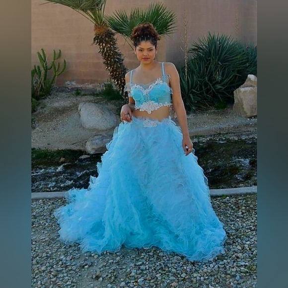 "MARINA" Ocean Blue & White Boho Wedding Ballgown Set - Picture 5 of 15